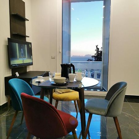 Vomero Guest House Napoli Ngoại thất bức ảnh